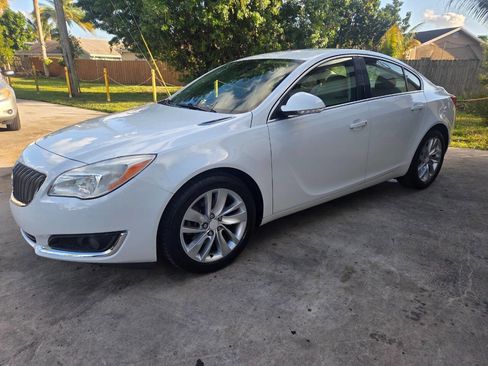 Used 2014 Buick Regal image 5