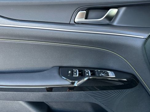 New 2026 Kia K5 GT FWD image 11
