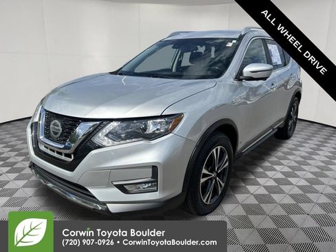 Used 2018 Nissan Rogue SL AWD/4WD image 3