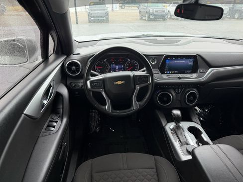 Used 2020 Chevrolet Blazer LT image 16