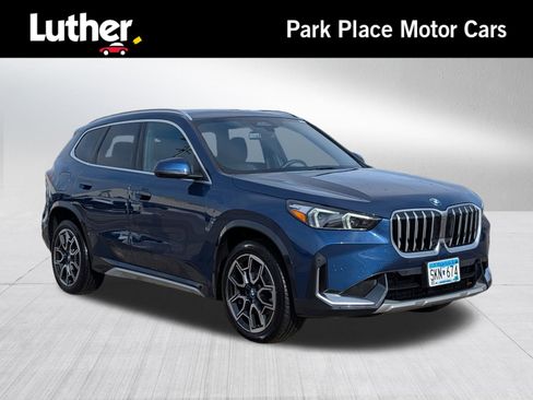 Certified 2025 BMW X1 xDrive28i w/ Technology Package image 1