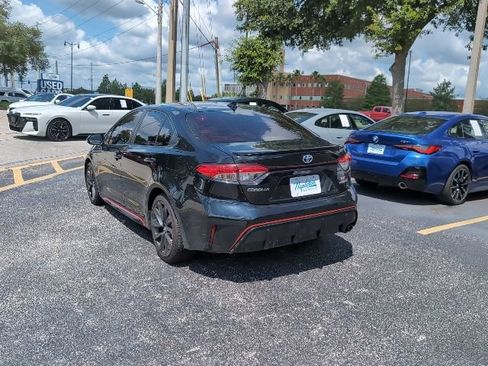 Used 2023 Toyota Corolla SE FWD image 4