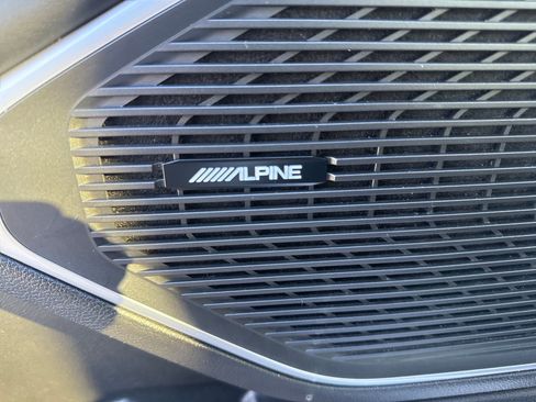 Used 2024 Jeep Wagoneer Series III image 34