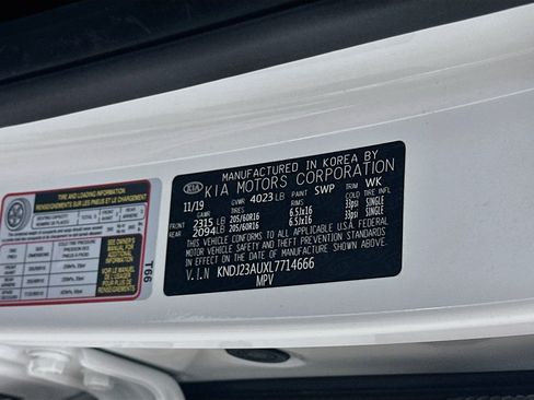 Used 2020 Kia Soul S FWD image 12