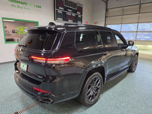 Used 2023 Jeep Grand Cherokee L Summit AWD/4WD image 6