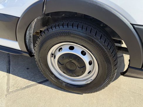 Certified 2019 Ford Transit 350 XL image 4