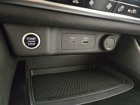 Used 2023 Nissan Rogue SV FWD image 25