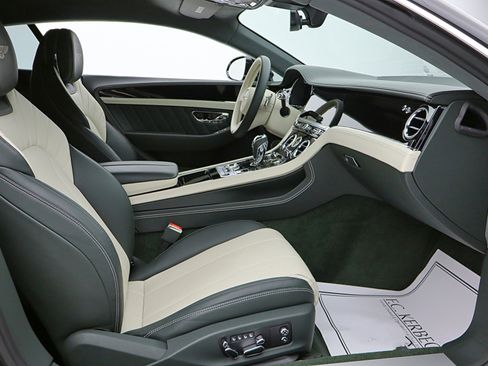 Used 2024 Bentley Continental GT V8 image 36
