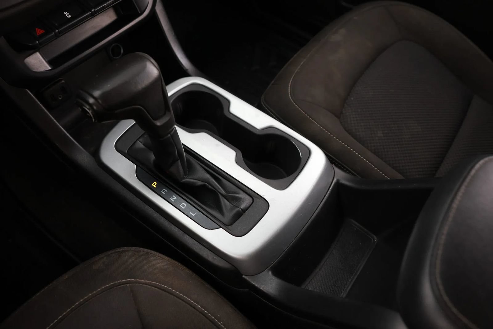 Used 2020 Chevrolet Colorado LT w/ Colorado RST Special Edition RWD image 36