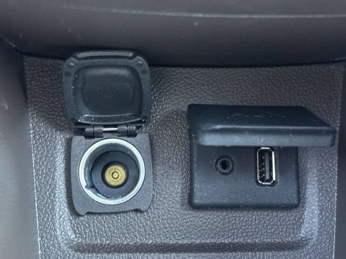 Used 2015 Buick Encore Premium FWD image 25