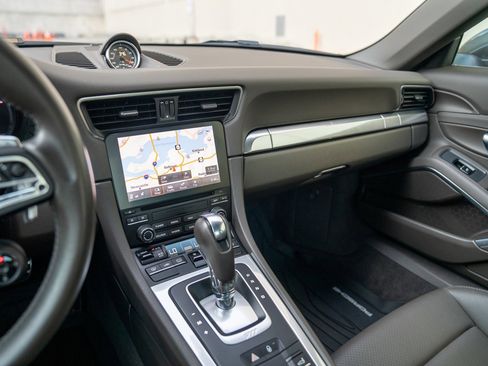 Used 2019 Porsche 911 Carrera 4S w/ Sport Chrono Package image 15