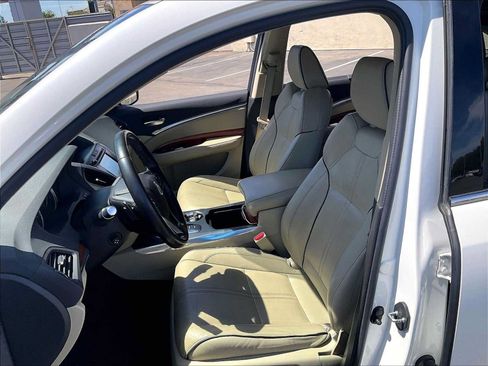Used 2017 Acura MDX SH-AWD image 26