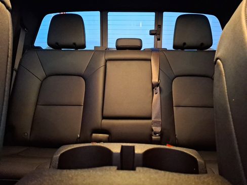 Used 2024 GMC Canyon Elevation w/ Elevation Premium Package image 19