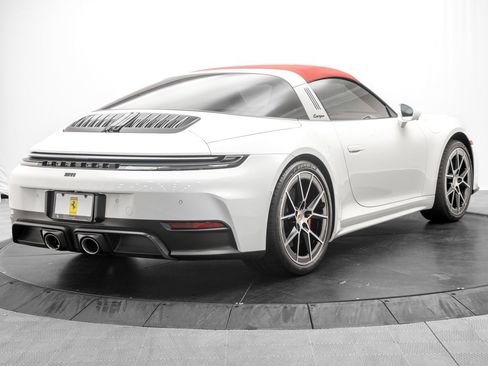 Used 2026 Porsche 911 Targa 4 GTS AWD/4WD image 15
