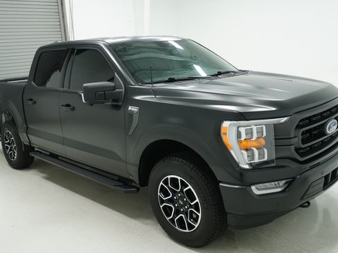 Used 2022 Ford F150 XLT w/ Equipment Group 302A High AWD/4WD image 3