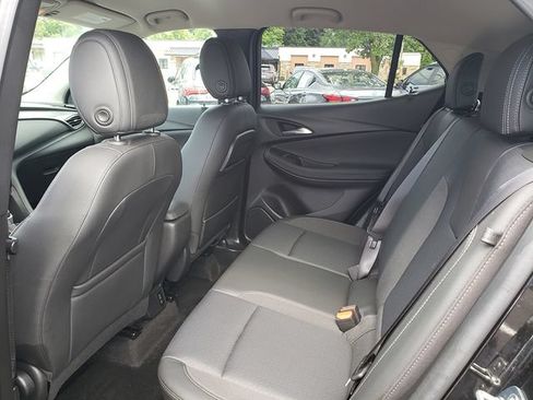 Used 2023 Buick Encore GX Preferred FWD image 13