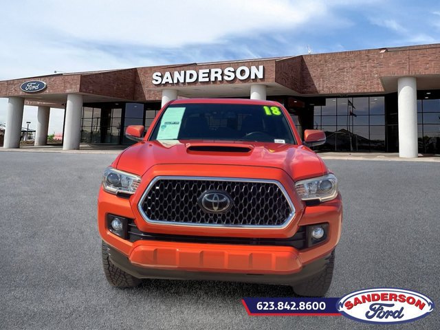 Used 2018 Toyota Tacoma TRD Sport w/ Technology Package AWD/4WD image 8