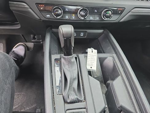 Used 2025 Honda Accord SE image 19