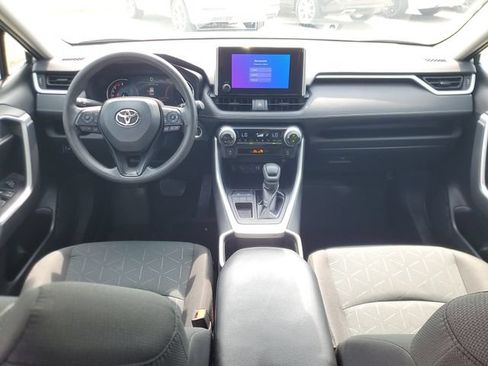 Used 2023 Toyota RAV4 XLE FWD image 11