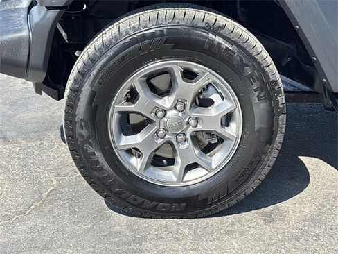 Certified 2020 Jeep Wrangler Unlimited Sport image 10