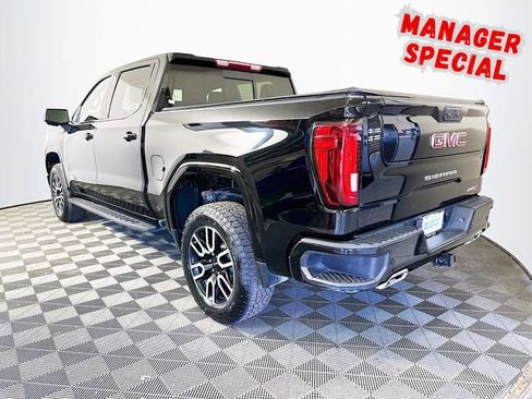 Used 2025 GMC Sierra 1500 AT4 w/ AT4 Premium Package AWD/4WD image 6