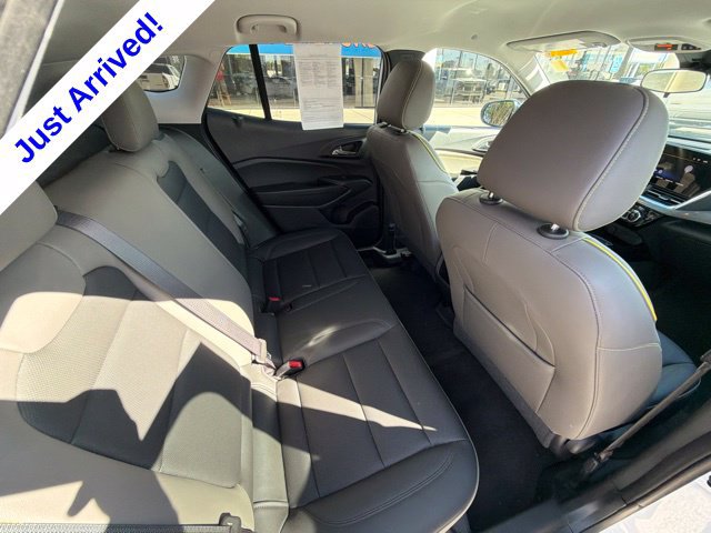 Used 2025 Chevrolet Trax ACTIV w/ Driver Confidence Package FWD image 32