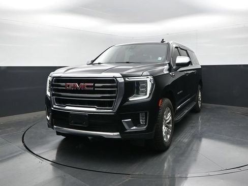 Used 2022 GMC Yukon XL SLT AWD/4WD image 4