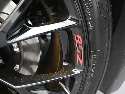 Used 2016 Chevrolet Corvette Z06 w/ 3LZ Preferred Equipment Group RWD image 46