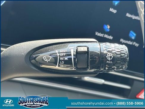 Certified 2023 Hyundai Elantra SEL w/ Convenience Package FWD image 24