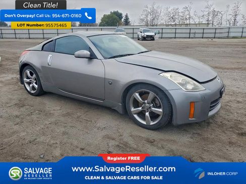 Used 2006 Nissan 350Z Enthusiast w/ (N93) Cargo Convenience Pkg image 5