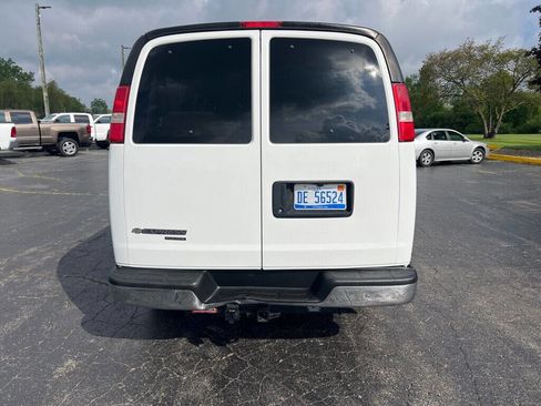Used 2015 Chevrolet Express 3500 LT w/ LT Preferred Equipment Group image 3