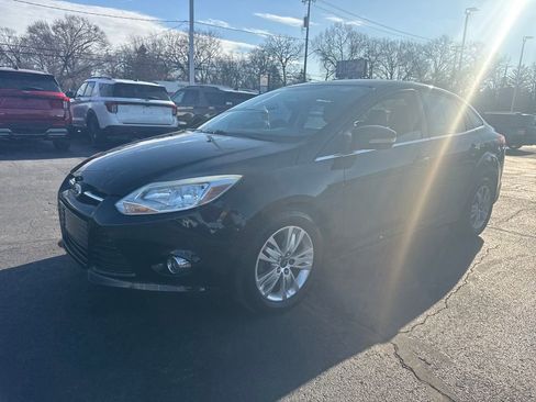 Used 2012 Ford Focus SEL w/ SEL/Titanium Winter Pkg image 2