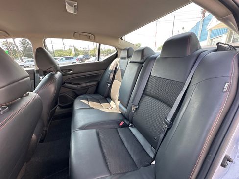 Used 2024 Nissan Altima 2.5 SR FWD image 16