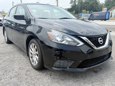 Used 2019 Nissan Sentra SV FWD image 4