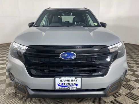 Used 2025 Subaru Forester Sport image 11