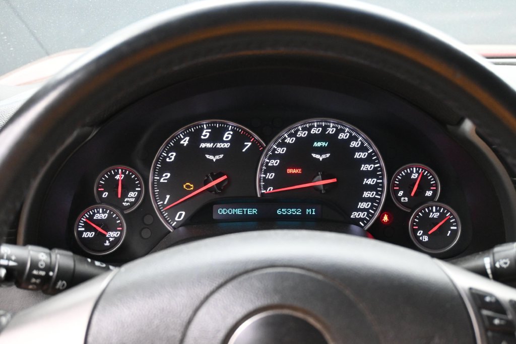 Used 2007 Chevrolet Corvette Coupe w/ Preferred Equipment Group RWD image 9