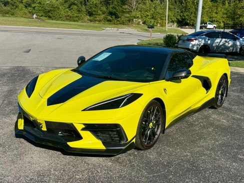 Used 2023 Chevrolet Corvette Stingray Premium Conv RWD image 10