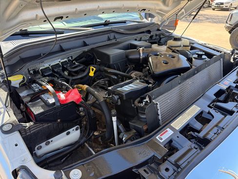 Used 2011 Ford F250 XL w/ PWR Equipment Group AWD/4WD image 31