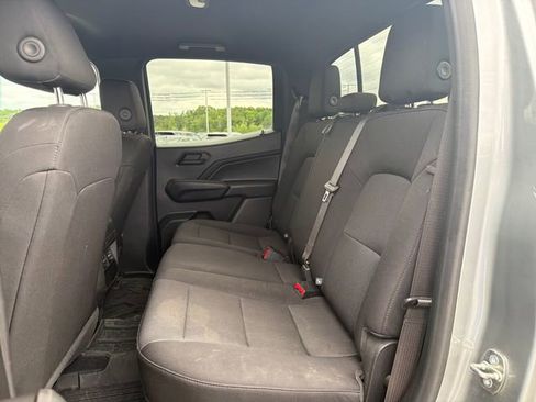 Used 2023 Chevrolet Colorado Trail Boss w/ Technology Package AWD/4WD image 49