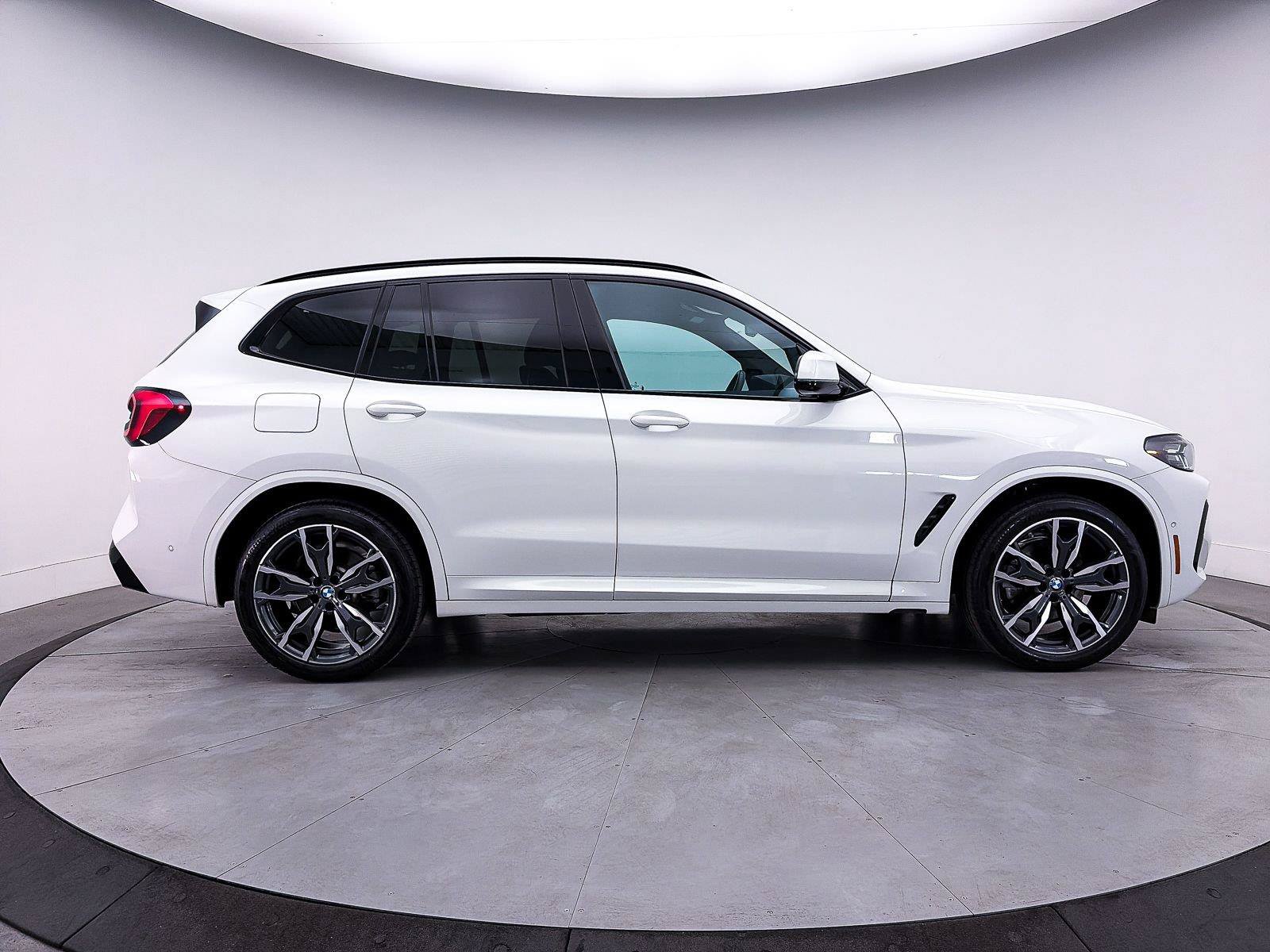 Used 2023 BMW X3 sDrive30i w/ M Sport Package RWD image 48