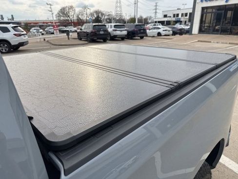 Used 2024 Chevrolet Silverado 1500 Custom image 14