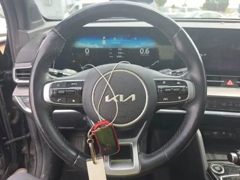 Used 2023 Kia Sportage SX AWD/4WD image 7