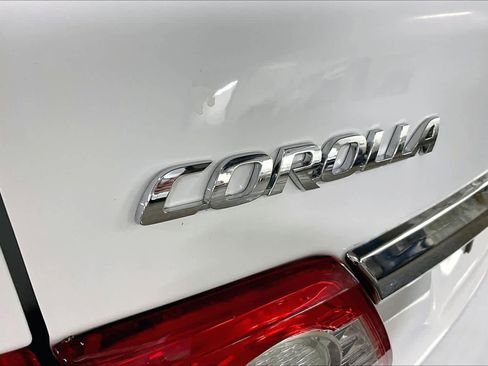 Used 2012 Toyota Corolla LE image 9