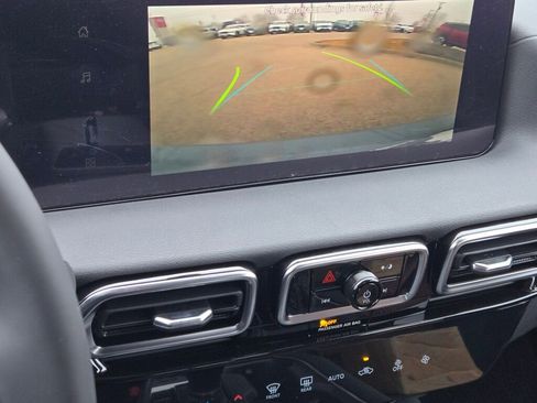 New 2026 Nissan Sentra SR w/ Floor Mat Package FWD image 23