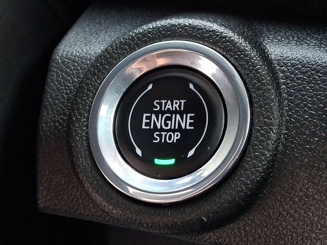Used 2022 Chevrolet TrailBlazer LT w/ Convenience Package FWD image 23