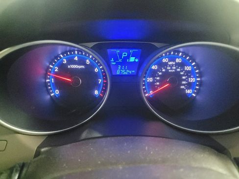 Used 2015 Hyundai Tucson GLS w/ Option Group 02 FWD image 23