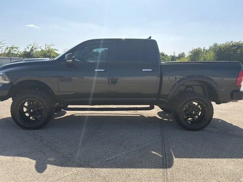 Used 2015 RAM 1500 Lone Star AWD/4WD image 2