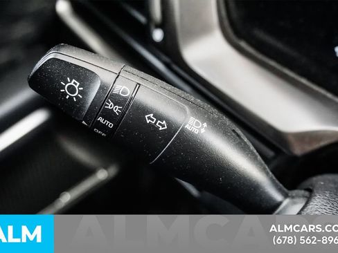 Used 2025 Kia Telluride S image 32