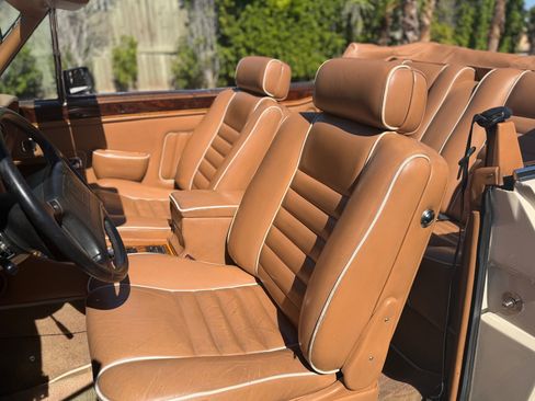 Used 1990 Bentley Continental RWD image 21