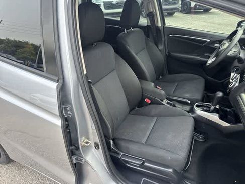 Used 2019 Honda Fit LX image 19